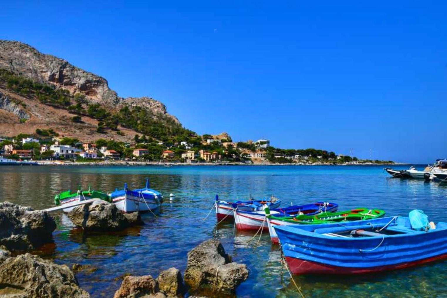 - Palermo - Sferracavallo Sul Mare Apartman Kültér fotó